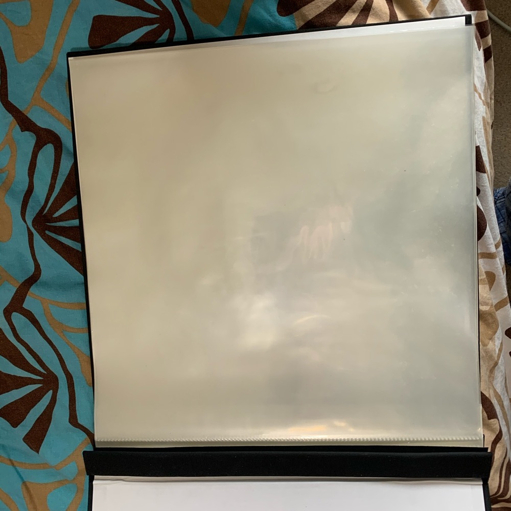 Scrap book - empty - Picture 2 of 4